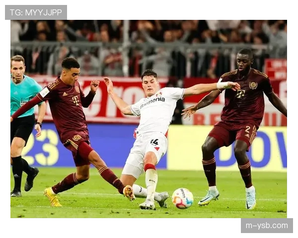 柏林联球迷组织发起“支持社区”活动,为保级战役凝聚力量 柏林联球迷组织发起“支持社区”活动,为保级战役凝聚力量